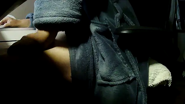 Snapshot of suedel65 chatting on 27, 4, 2026 suedel65 online show from 27, 4, 2026