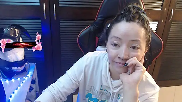 pink-2022 online show from 28, 4, 2026