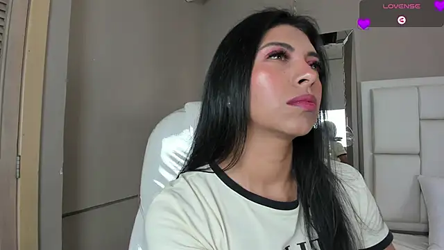  BunnyNaugthy online show from 6, 2, 2025