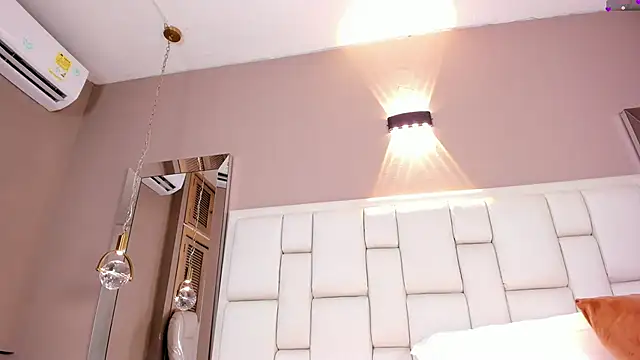  BunnyNaugthy online show from 6, 2, 2025