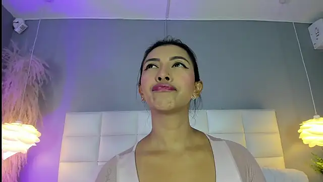  BunnyNaugthy online show from 13, 6, 2026