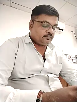 Desi Londa 143 online show from 25, 9, 2025