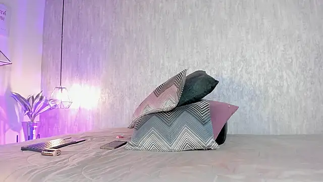 Snapshot of Eva_Zc chatting on 24, 9, 2025 Eva Zc online show from 24, 9, 2025