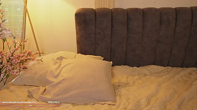 Snapshot of bunnycuteshy chatting on 24, 9, 2025 bunnycuteshy online show from 24, 9, 2025