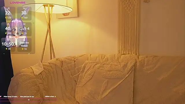 Snapshot of bunnycuteshy chatting on 27, 10, 2025 bunnycuteshy online show from 27, 10, 2025