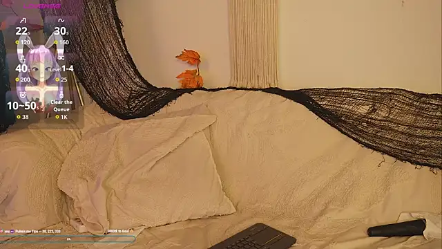 Snapshot of bunnycuteshy chatting on 5, 11, 2025 bunnycuteshy online show from 5, 11, 2025