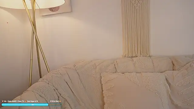 Snapshot of bunnycuteshy chatting on 29, 11, 2025 bunnycuteshy online show from 29, 11, 2025