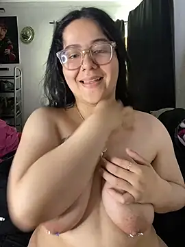 Snapshot of MsConejitaa chatting on 2, 3, 2025 MsConejitaa online show from 2, 3, 2025