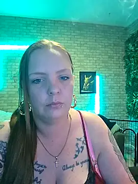 Melissa1994- online show from 9, 5, 2026