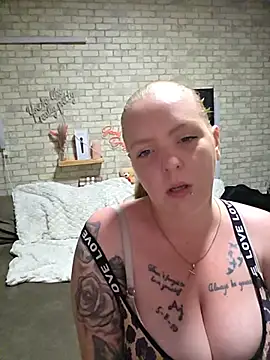 Melissa1994- online show from 28, 6, 2026