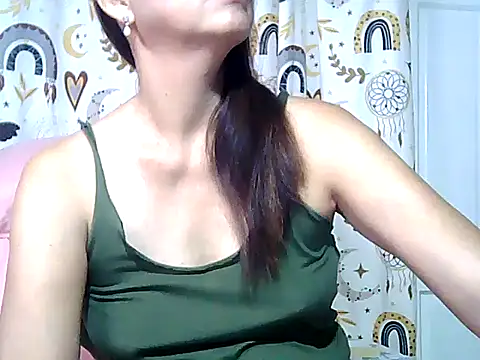 urwife tobe online show from 2, 4, 2026