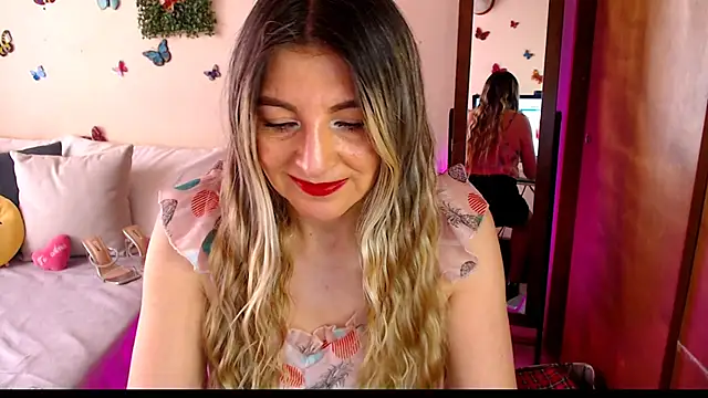 Jolie-Mature online show from 15, 4, 2026