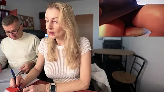 Snapshot of legsLONG chatting on 27, 12, 2024 legsLONG online show from 27, 12, 2024