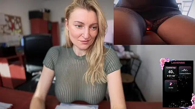 Snapshot of legsLONG chatting on 11, 2, 2025 legsLONG online show from 11, 2, 2025
