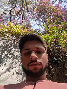  IRRESISTIBLE  online show from 18, 11, 2025