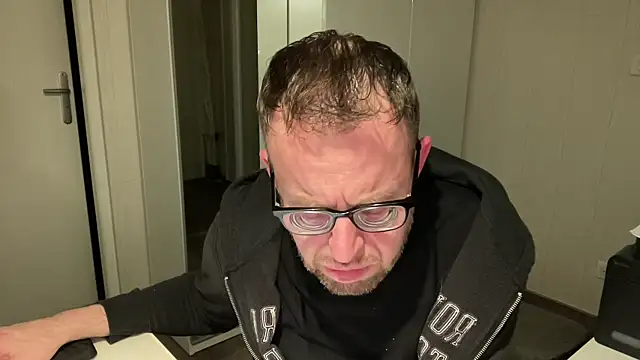 FABIOGLASSES online show from 1, 2, 2025