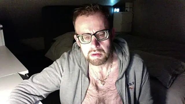 FABIOGLASSES online show from 19, 2, 2025