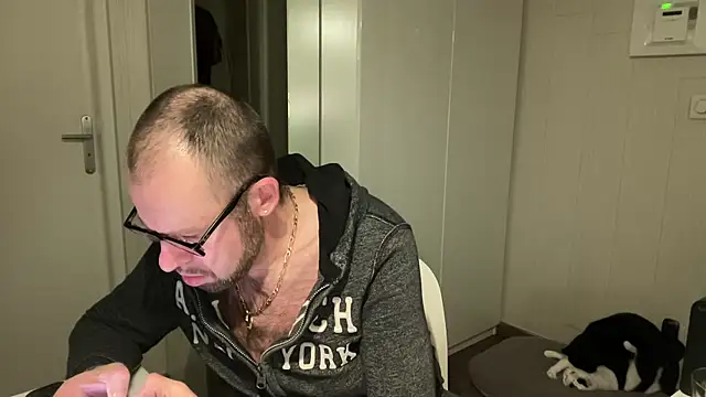 FABIOGLASSES online show from 23, 11, 2025