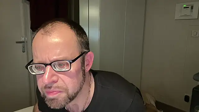 FABIOGLASSES online show from 15, 2, 2026