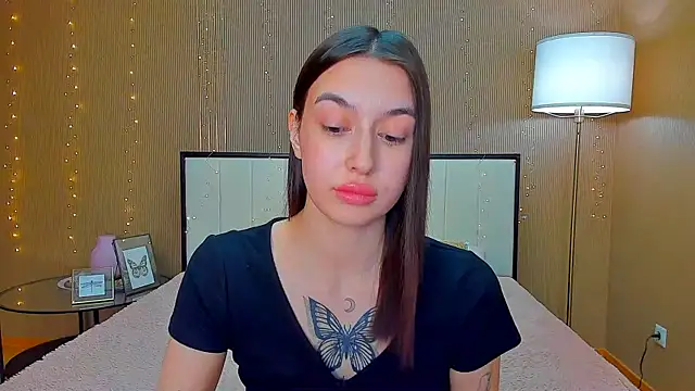 Snapshot of Pauline_Soul chatting on 28, 1, 2025 Pauline Soul online show from 28, 1, 2025