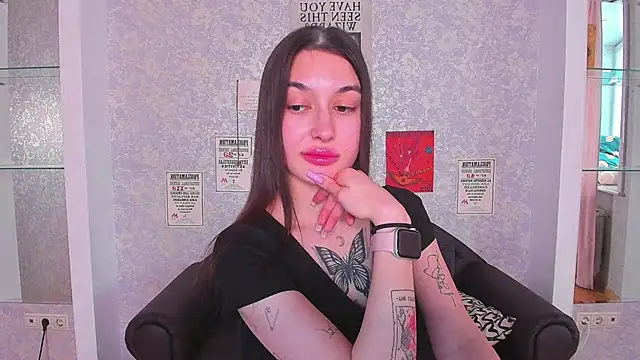 Snapshot of Pauline_Soul chatting on 17, 2, 2025 Pauline Soul online show from 17, 2, 2025