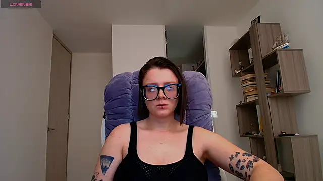 Arya starrk online show from 19, 10, 2025