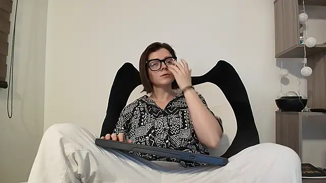 Snapshot of Arya_starrk chatting on 4, 3, 2026 Arya starrk online show from 4, 3, 2026