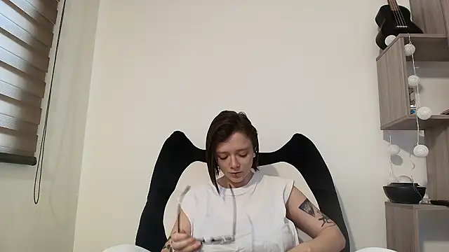 Snapshot of Arya_starrk chatting on 5, 3, 2026 Arya starrk online show from 5, 3, 2026