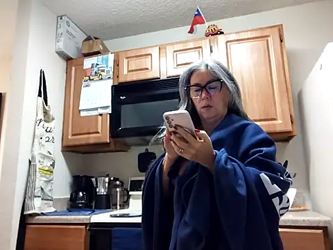 Snapshot of EvaRobinson chatting on 16, 1, 2025 EvaRobinson online show from 16, 1, 2025