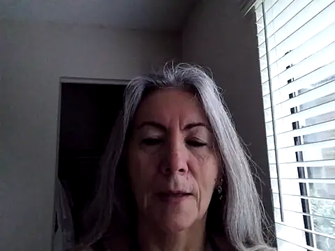 Snapshot of EvaRobinson chatting on 18, 1, 2025 EvaRobinson online show from 18, 1, 2025