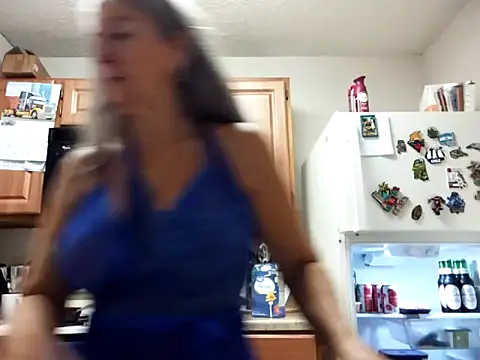 Snapshot of EvaRobinson chatting on 18, 1, 2025 EvaRobinson online show from 18, 1, 2025