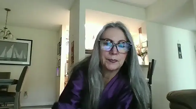 Snapshot of EvaRobinson chatting on 19, 2, 2025 EvaRobinson online show from 19, 2, 2025