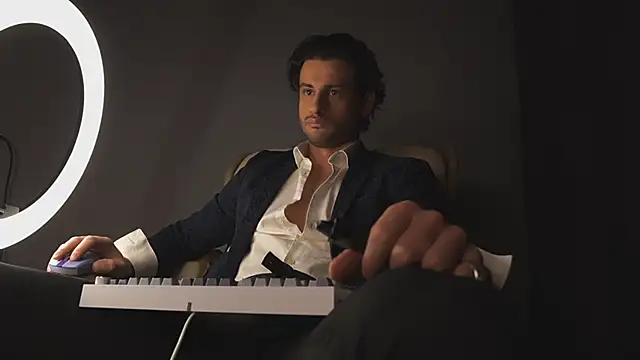 Keen   Luckystrike online show from 9, 3, 2025