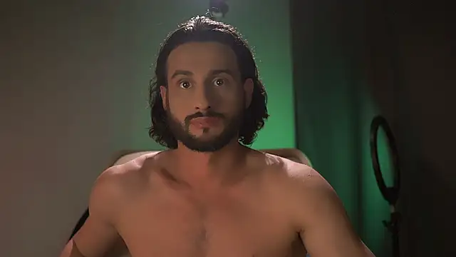 Keen   Luckystrike online show from 10, 10, 2025