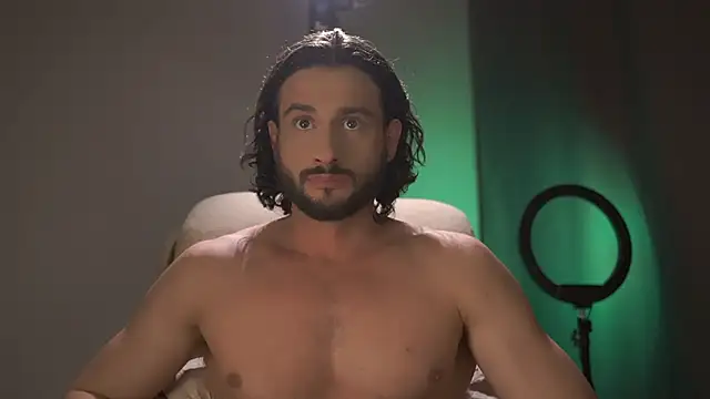 Keen   Luckystrike online show from 17, 10, 2025