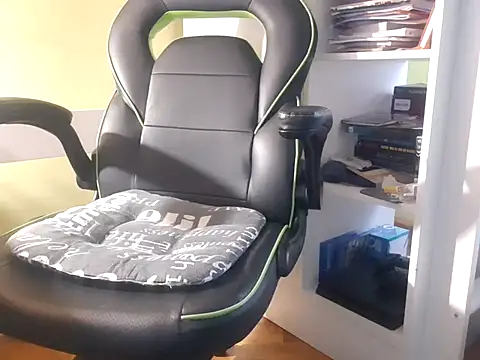 feathersify online show from 17, 9, 2025