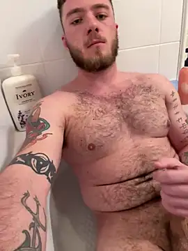 HungJr5255 online show from 18, 12, 2024