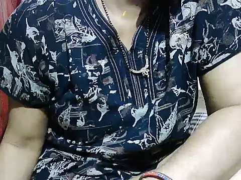 Snapshot of RukminiNew chatting on 17, 6, 2026 RukminiNew online show from 17, 6, 2026