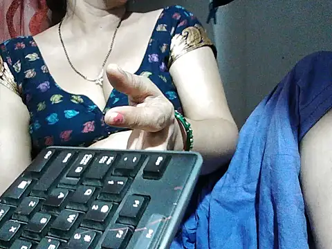 Snapshot of RukminiNew chatting on 13, 7, 2026 RukminiNew online show from 13, 7, 2026