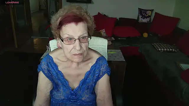 HeisseomaOriginal online show from 21, 12, 2025