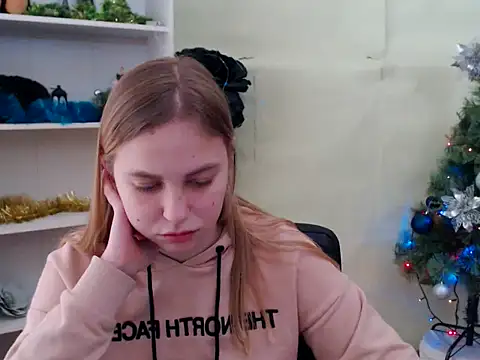 Snapshot of klerkarina chatting on 7, 12, 2024 klerkarina online show from 7, 12, 2024