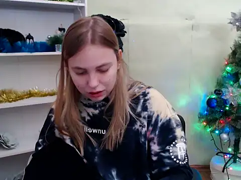 Snapshot of klerkarina chatting on 9, 12, 2024 klerkarina online show from 9, 12, 2024
