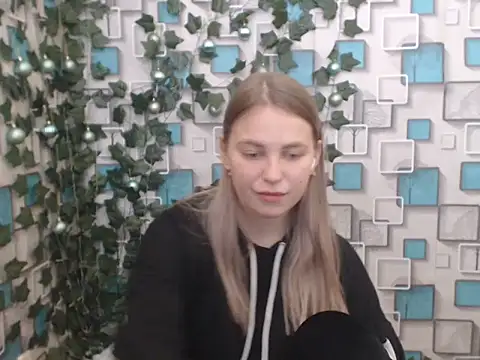 Snapshot of klerkarina chatting on 9, 1, 2025 klerkarina online show from 9, 1, 2025