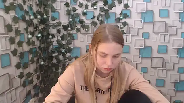 Snapshot of klerkarina chatting on 18, 1, 2025 klerkarina online show from 18, 1, 2025