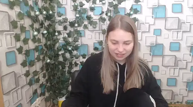 Snapshot of klerkarina chatting on 6, 2, 2025 klerkarina online show from 6, 2, 2025
