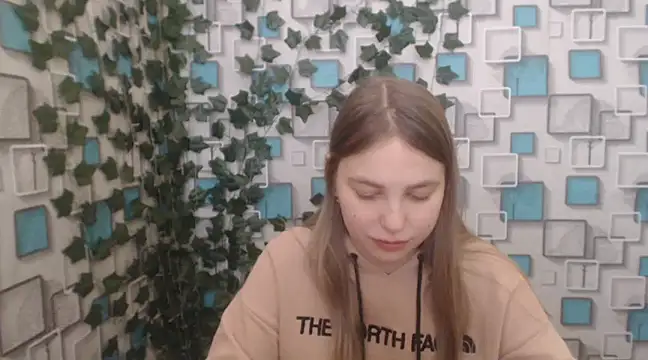 Snapshot of klerkarina chatting on 8, 2, 2025 klerkarina online show from 8, 2, 2025