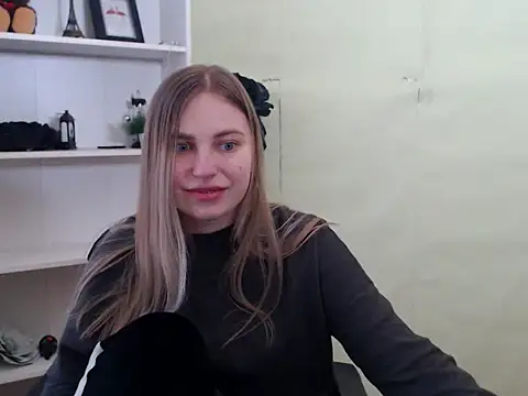 Snapshot of klerkarina chatting on 12, 2, 2025 klerkarina online show from 12, 2, 2025