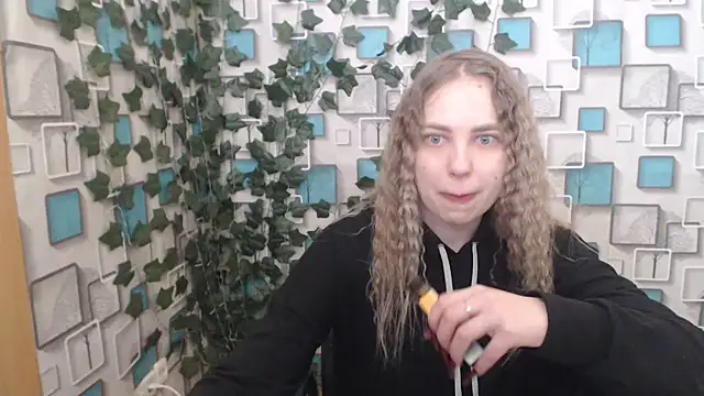 Snapshot of klerkarina chatting on 6, 3, 2025 klerkarina online show from 6, 3, 2025