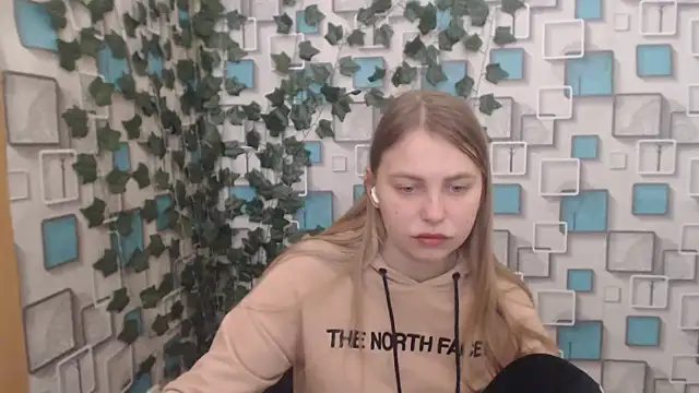 Snapshot of klerkarina chatting on 19, 3, 2025 klerkarina online show from 19, 3, 2025