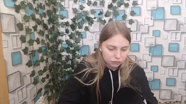 Snapshot of klerkarina chatting on 21, 3, 2025 klerkarina online show from 21, 3, 2025